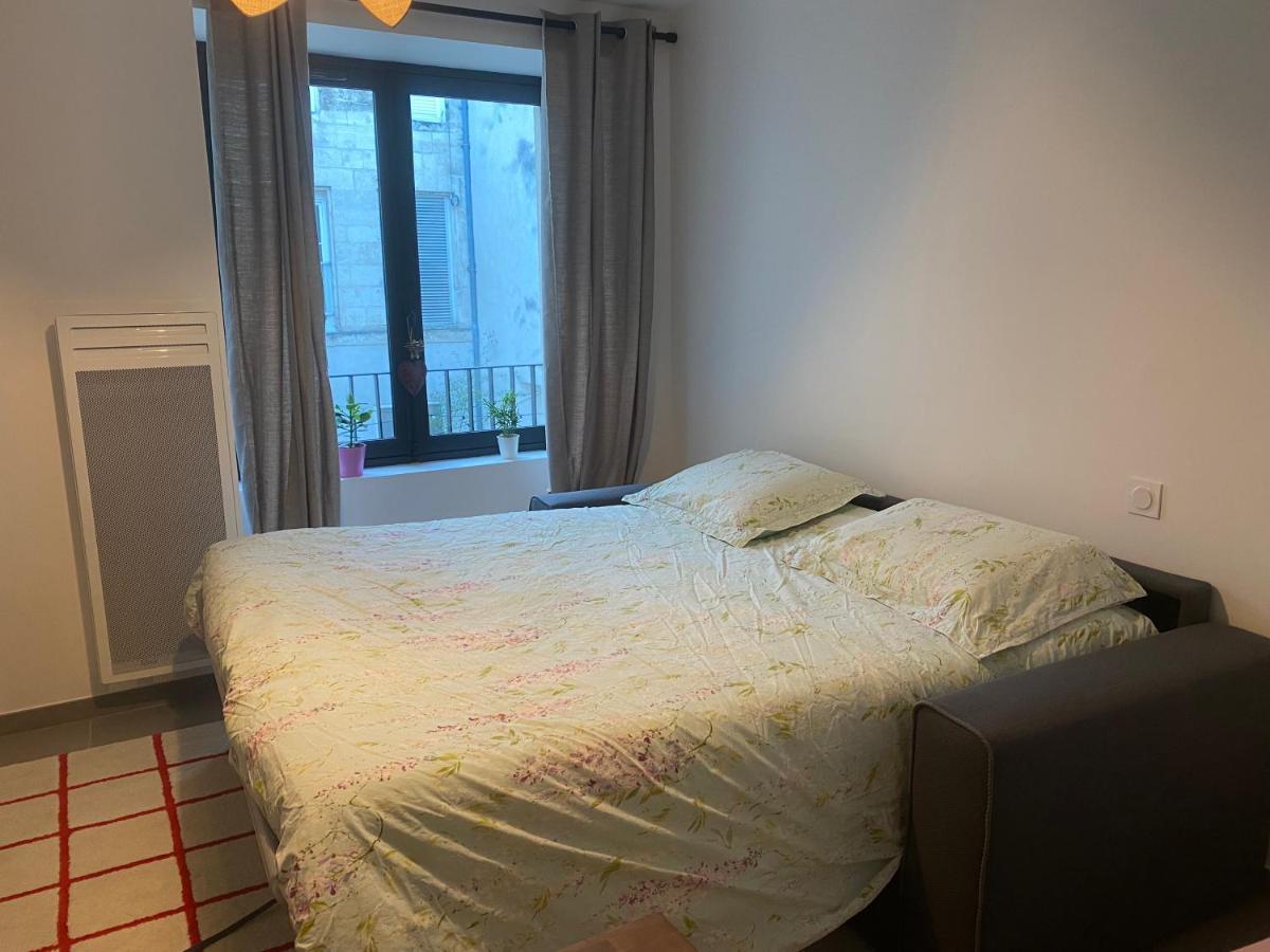 Joli Petit Nid Douillet En Centre Ville La Rochelle  Exteriör bild